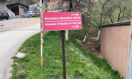 PIRAMIDA SREDI BOSNE (Visoške piramide)